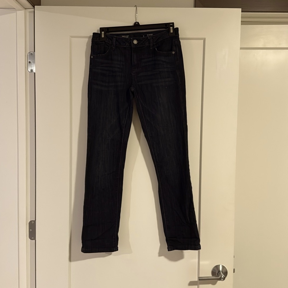 Simply Vera Wang Mid Rise Capri Size 2